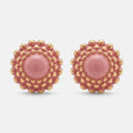 Pendientes Girándola Rosa Palo — par de pendientes stud de porcelana rosa cálido con bultos dorados y centro liso, vista frontal sobre fondo blanco