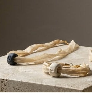 Sassolino Black Beige